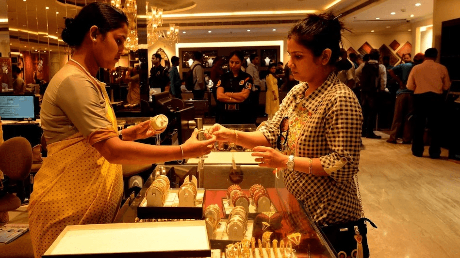 "ICICI’s S Naren Warns: Why Buying Gold Now May Be a Costly Mistake" 5 ICICI S Naren gold advice